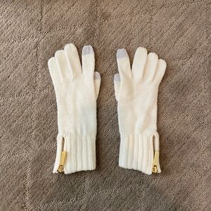 Michael Kors Cream Gloves